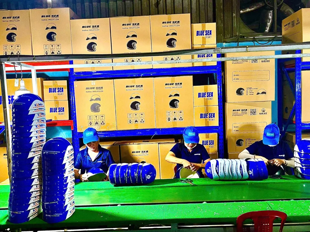 Đặt Nón Bảo Hiểm Quảng Cáo Ở Đâu Giá Tốt, Uy Tín
