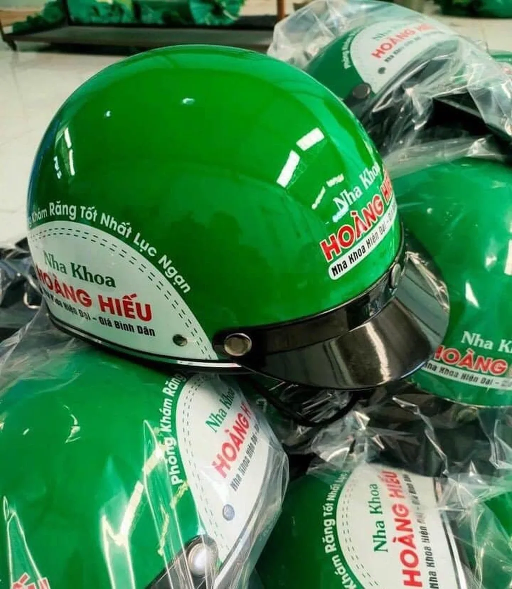 Các Loại Nón Bảo Hiểm Quảng Cáo Phổ Biến