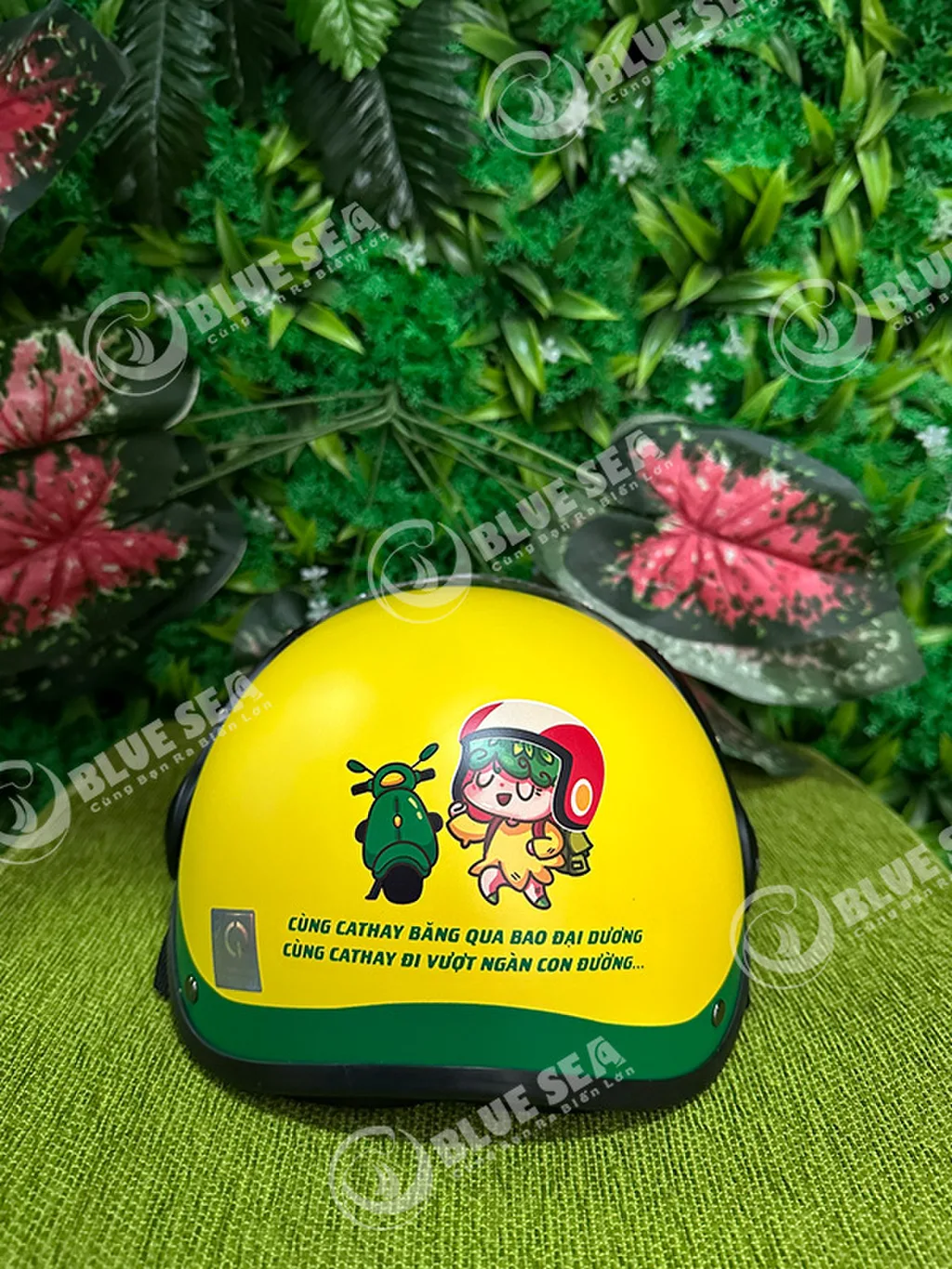 Mũ bảo hiểm in logo – quảng cáo mỗi ngày mà không tốn thêm chi phí